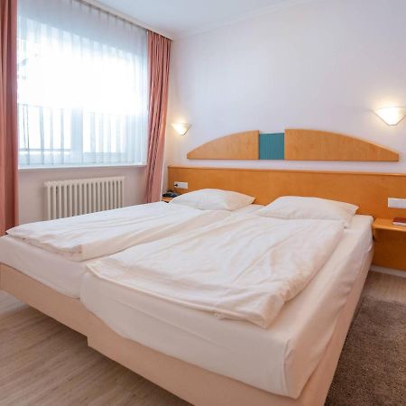 Strandvillen Binz - Ferienwohnung Mit 1 Schlafzimmer Und Balkon Ah-627 Bagian luar foto